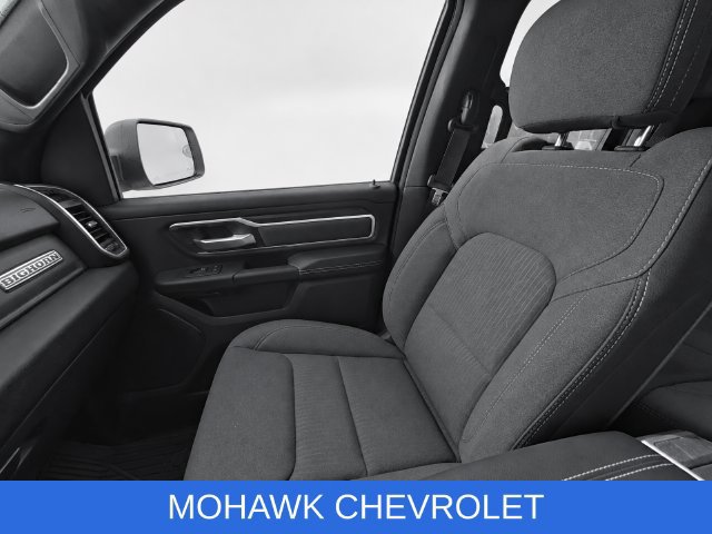 Used 2022 RAM 1500 Big Horn AWD/4WD image 17