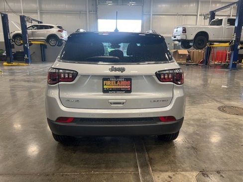 New 2025 Jeep Compass Limited w/ Sun & Sound Group image 6