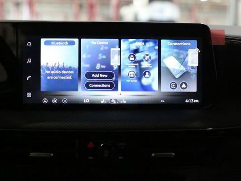 New 2026 Nissan Kicks SR w/ Cold Weather Package image 12