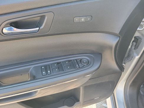 Used 2012 GMC Acadia Denali AWD/4WD image 19