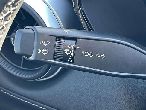 Used 2025 Chevrolet Colorado LT w/ LT Convenience Package image 22