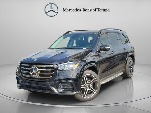 Certified 2026 Mercedes-Benz GLS 450 4MATIC image 1