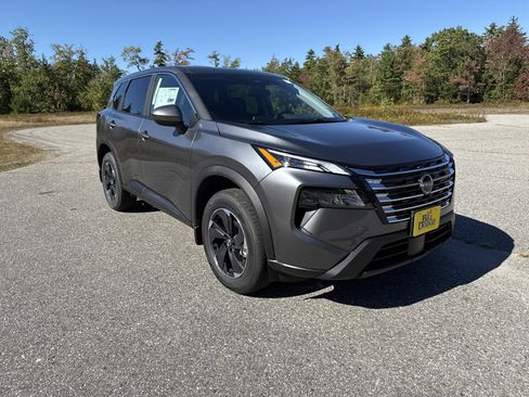 New 2026 Nissan Rogue SV image 3