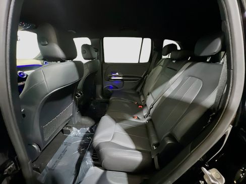 Used 2024 Mercedes-Benz GLB 250 image 15