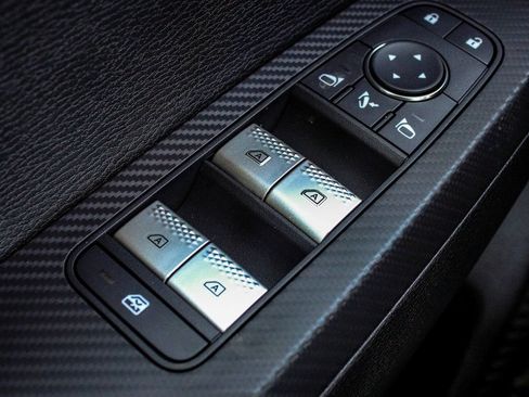 New 2026 Mitsubishi Outlander AWD image 10