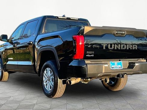 Used 2025 Toyota Tundra SR5 image 5
