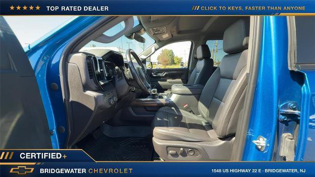 Used 2022 Chevrolet Silverado 1500 LT Trail Boss w/ LT Trail Boss Premium Package AWD/4WD image 15