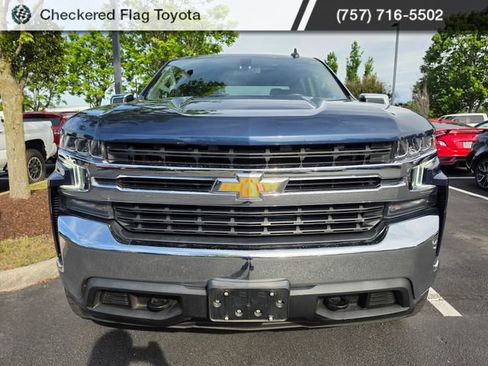 Used 2022 Chevrolet Silverado 1500 LT AWD/4WD image 2