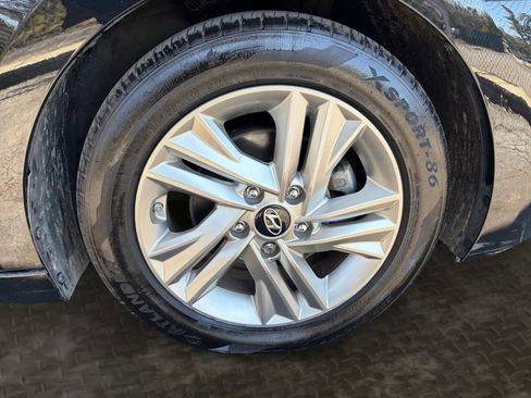 Used 2019 Hyundai Elantra Value Edition w/ Cargo Package FWD image 41