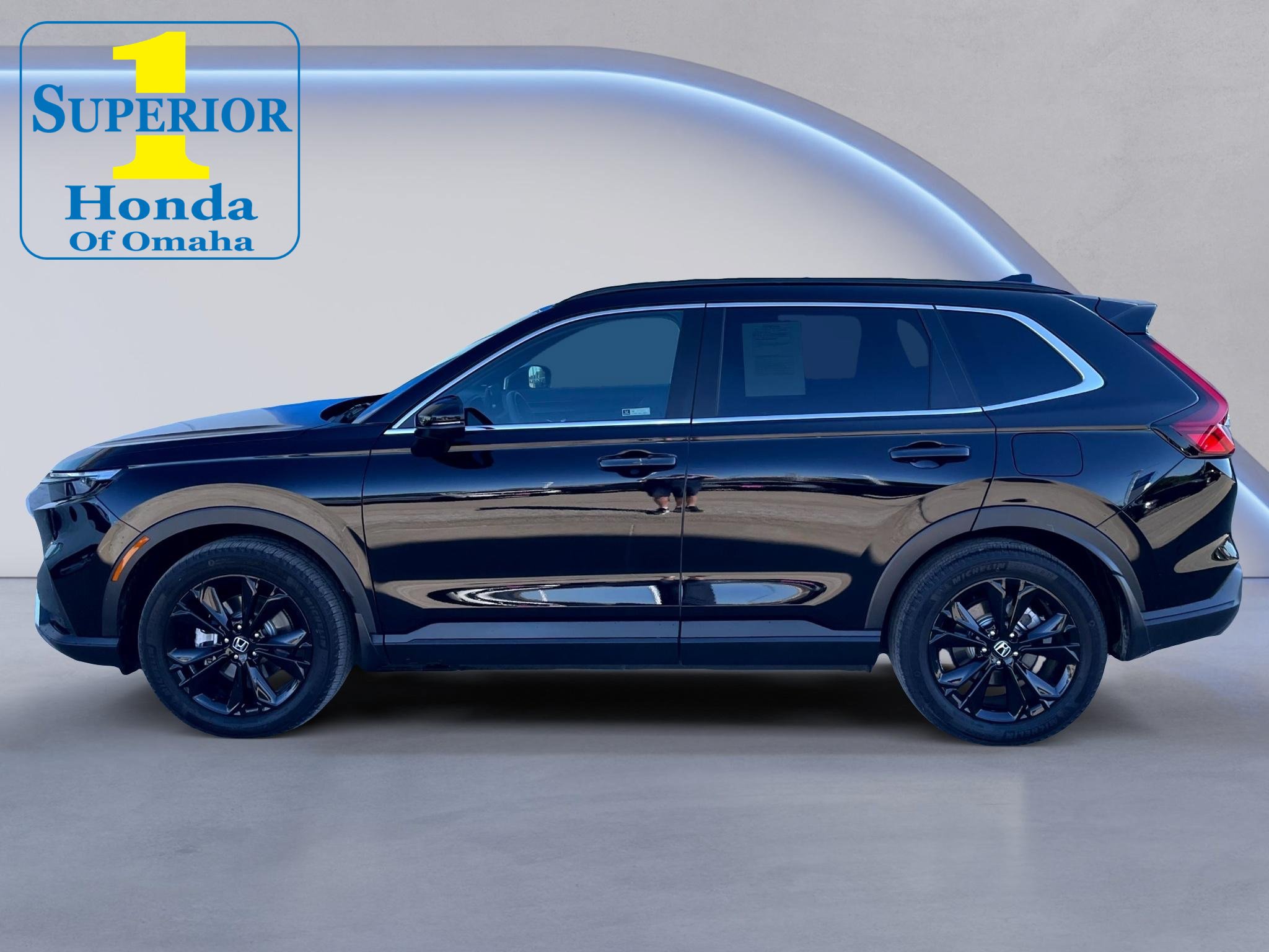 Used 2024 Honda CR-V Sport Touring image 1