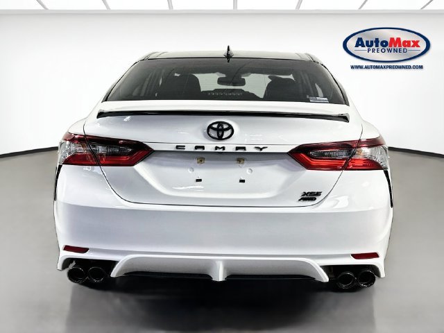 Used 2024 Toyota Camry SE w/ Cold Weather Package AWD/4WD image 8