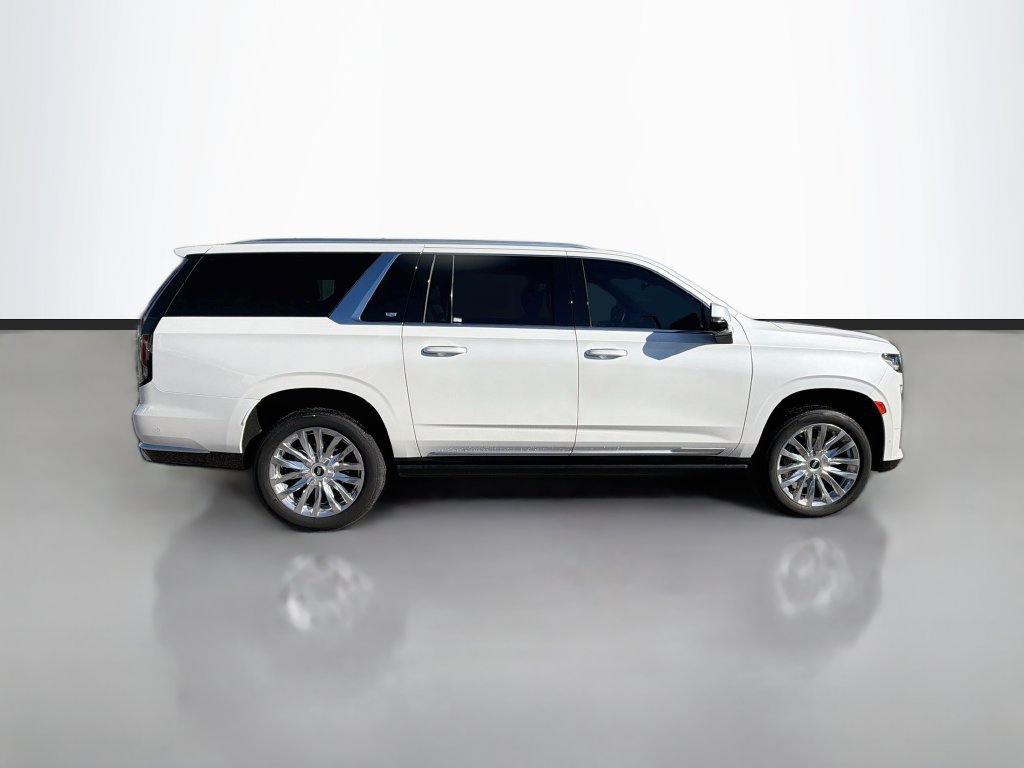 Used 2024 Cadillac Escalade ESV Premium Luxury w/ Performance Package AWD/4WD image 4