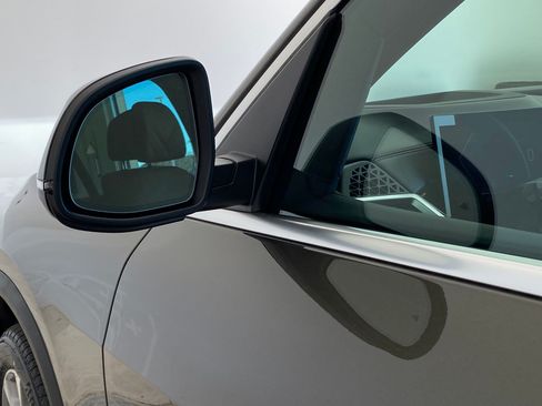 New 2026 BMW X5 xDrive40i AWD/4WD image 24