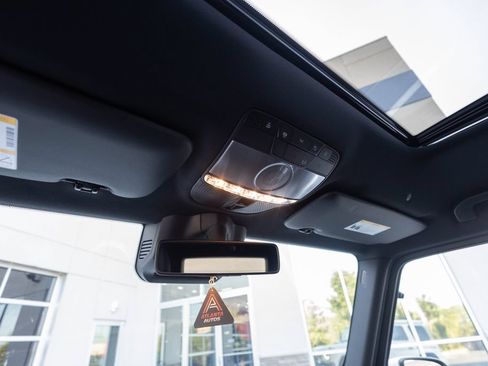 Used 2019 Mercedes-Benz G 550 image 46