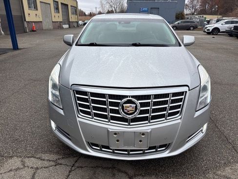 Used 2014 Cadillac XTS Luxury w/ Driver Awareness Package image 2