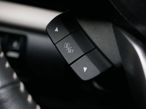 Used 2024 Subaru Forester Limited AWD/4WD image 20