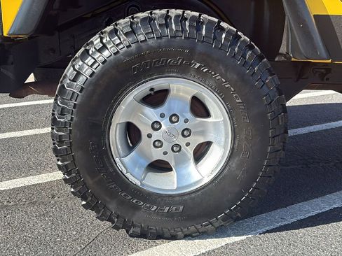 Used 2000 Jeep Wrangler Sport AWD/4WD image 12