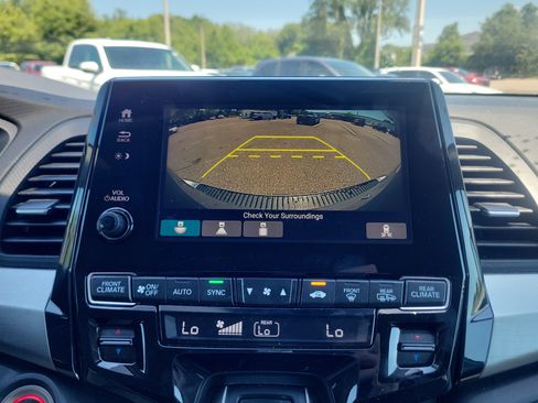 Used 2019 Honda Odyssey EX image 30