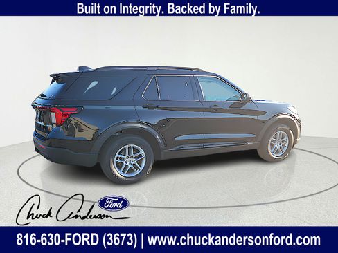 New 2026 Ford Explorer Active AWD/4WD image 9