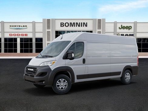 New 2025 RAM ProMaster 3500 w/ Convenience Group image 2