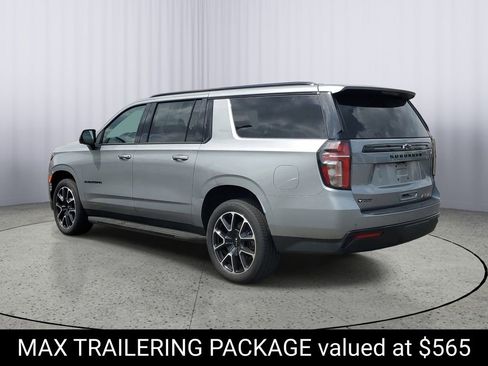 Certified 2024 Chevrolet Suburban RST w/ Luxury Package AWD/4WD image 5