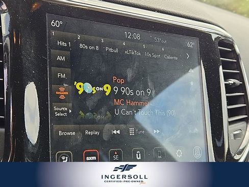 Used 2022 Jeep Grand Cherokee Laredo E image 13