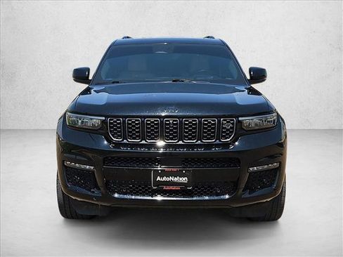 Used 2023 Jeep Grand Cherokee L Summit AWD/4WD image 2