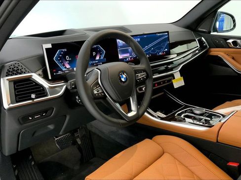 New 2026 BMW X5 xDrive40i w/ Climate Comfort Package AWD/4WD image 4