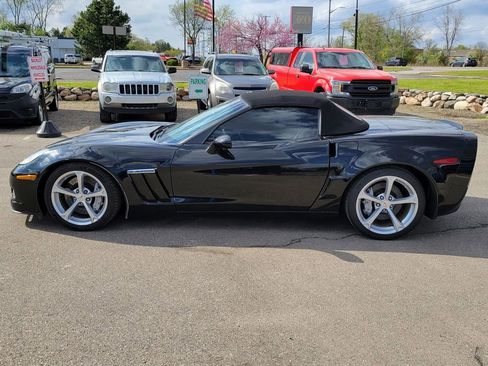 Used 2011 Chevrolet Corvette Grand Sport w/ Preferred Equipment Group RWD image 5