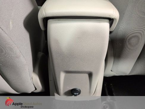 Used 2013 Ford Focus SE w/ Super Fuel Economy (SFE) Pkg image 28