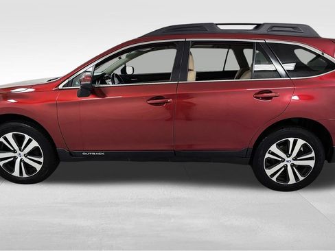 Used 2019 Subaru Outback 2.5i Limited AWD/4WD image 6