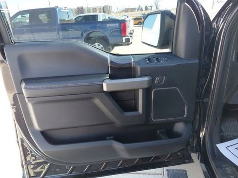 Used 2019 Ford F150 Raptor w/ Equipment Group 802A Luxury AWD/4WD image 13
