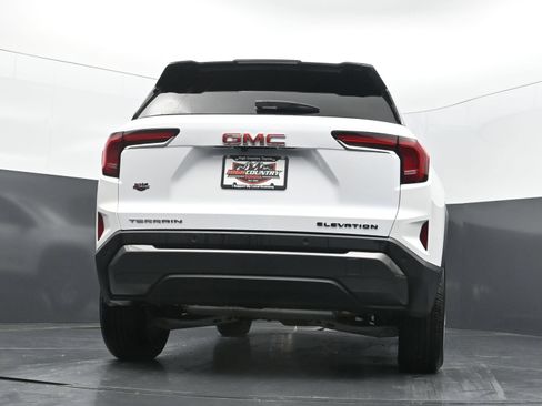 Used 2026 GMC Terrain Elevation FWD image 40