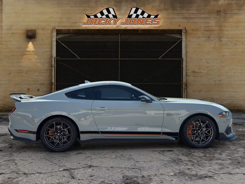 Used 2022 Ford Mustang Mach 1 w/ Mach 1 Handling Package RWD image 12