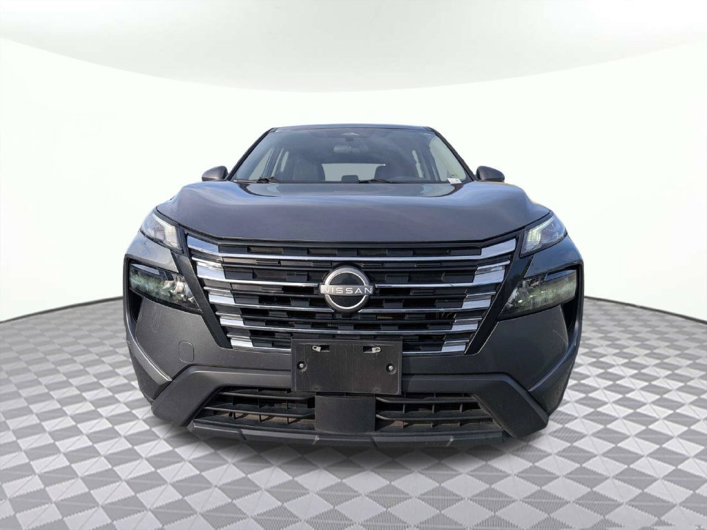 Used 2025 Nissan Rogue SV AWD/4WD image 8