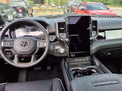 New 2026 RAM 1500 Limited AWD/4WD image 16