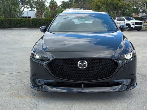 Used 2023 MAZDA MAZDA3 Hatchback w/ Appearance Package AWD/4WD image 2