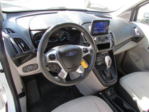 Used 2021 Ford Transit Connect XLT image 10