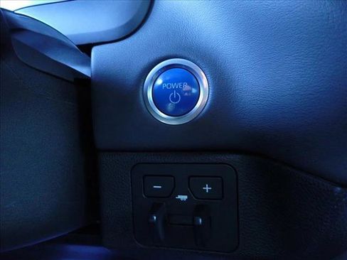 Used 2023 Toyota Tundra Platinum image 27