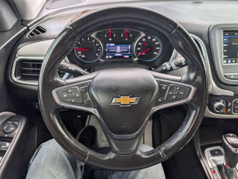 Used 2019 Chevrolet Equinox LT AWD/4WD image 18