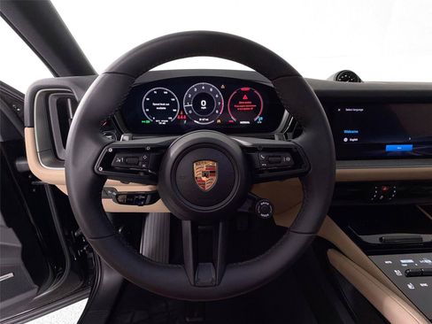 Certified 2026 Porsche Cayenne Coupe AWD/4WD image 20