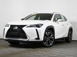 Used 2022 Lexus UX 200 w/ Accessory Package (Z2) 360° Tour