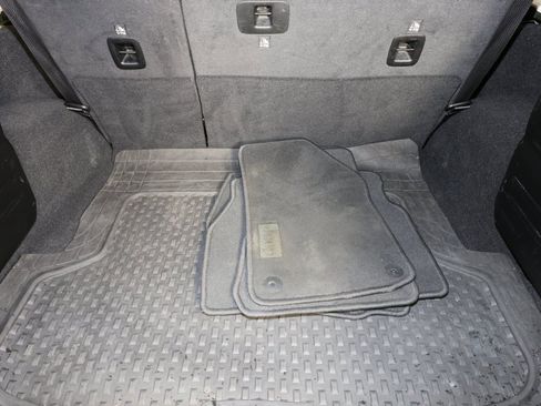 Used 2021 Jeep Wrangler Unlimited Sahara image 18