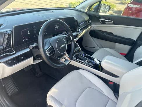 Used 2023 Kia Sportage EX FWD image 16