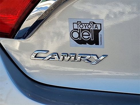 Used 2015 Toyota Camry XLE image 30