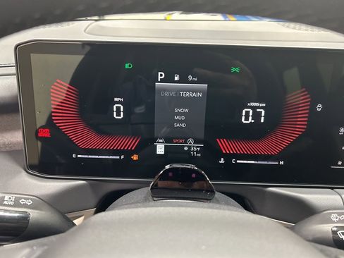 New 2027 Kia Telluride S image 18