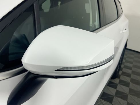 New 2026 Kia Sportage EX image 12