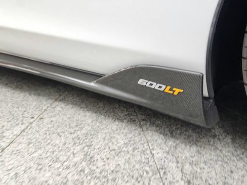 Used 2019 McLaren 600LT RWD image 31