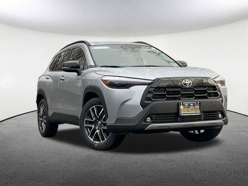 New 2026 Toyota Corolla Cross XLE image 2