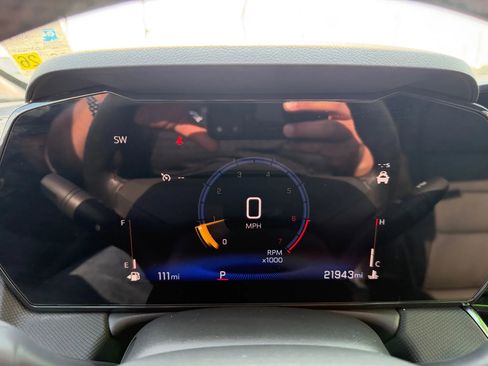 Used 2024 Chevrolet TrailBlazer ACTIV w/ Driver Confidence Package image 12